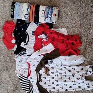 BNWT 17 pcs baby boy clothes